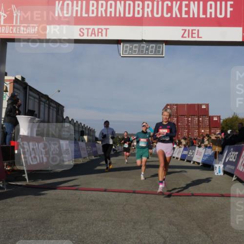 03.10.2025 - Köhlbrandbrückenlauf Matties Gatica Varas http://msf.ph/oto/9165105 03.10.2025 09:57:03 Ziel 1068, 1196, 1275, 1550, 2844, 2955, 3205, 3270, 3414 meine-sportfotos.de
