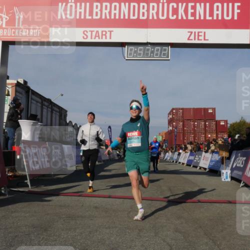 03.10.2025 - Köhlbrandbrückenlauf Matties Gatica Varas http://msf.ph/oto/9165109 03.10.2025 09:57:04 Ziel 1068, 1196, 1550, 2844, 2955, 3205, 3270, 3414 meine-sportfotos.de