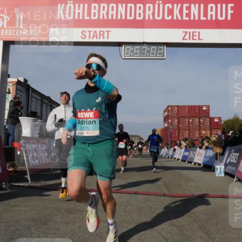03.10.2025 - Köhlbrandbrückenlauf Matties Gatica Varas http://msf.ph/oto/9165110 03.10.2025 09:57:04 Ziel 1068, 1196, 1550, 2844, 2955, 3205, 3270, 3414 meine-sportfotos.de