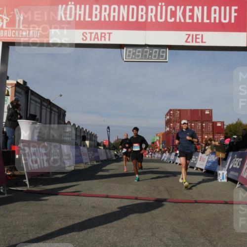 03.10.2025 - Köhlbrandbrückenlauf Matties Gatica Varas http://msf.ph/oto/9165122 03.10.2025 09:57:07 Ziel 1090, 1196, 1258, 1550, 3205, 3270, 3414 meine-sportfotos.de