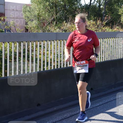 03.10.2025 - Köhlbrandbrückenlauf Strokosch-Dieckow http://msf.ph/oto/9165123 03.10.2025 13:13:04 Position 3 648 meine-sportfotos.de
