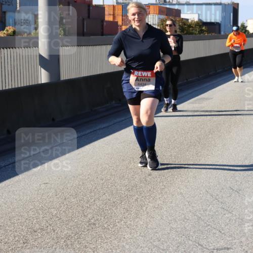 03.10.2025 - Köhlbrandbrückenlauf Strokosch-Dieckow http://msf.ph/oto/9165133 03.10.2025 13:13:06 Position 3 6434 meine-sportfotos.de