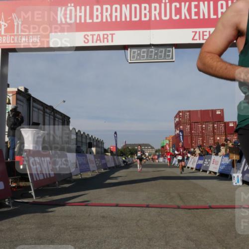 03.10.2025 - Köhlbrandbrückenlauf Matties Gatica Varas http://msf.ph/oto/9165150 03.10.2025 09:57:15 Ziel 1090, 1180, 1258, 3705 meine-sportfotos.de
