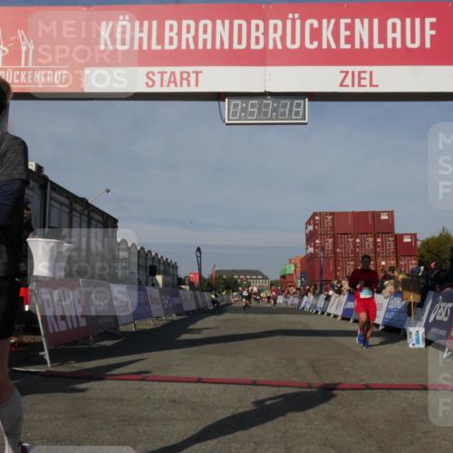 03.10.2025 - Köhlbrandbrückenlauf Matties Gatica Varas http://msf.ph/oto/9165165 03.10.2025 09:57:20 Ziel 1010, 1101, 1180, 2708, 2760, 3518, 3705 meine-sportfotos.de