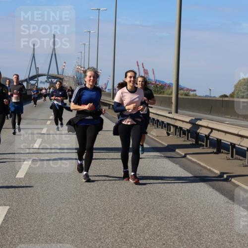 03.10.2025 - Köhlbrandbrückenlauf Strokosch-Dieckow http://msf.ph/oto/9165174 03.10.2025 13:13:17 Position 3  meine-sportfotos.de