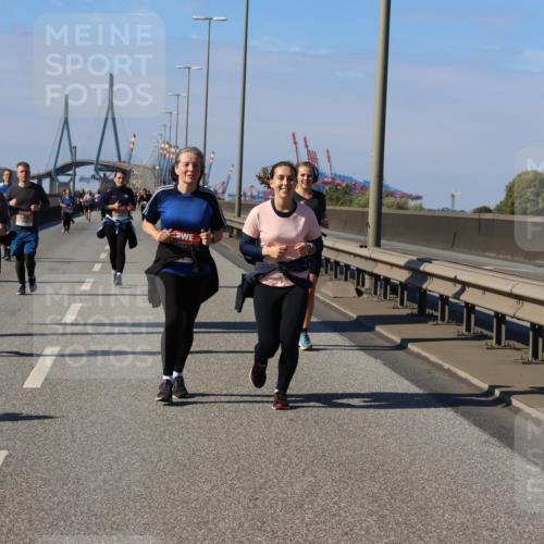 03.10.2025 - Köhlbrandbrückenlauf Strokosch-Dieckow http://msf.ph/oto/9165181 03.10.2025 13:13:17 Position 3  meine-sportfotos.de