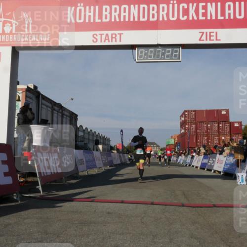 03.10.2025 - Köhlbrandbrückenlauf Matties Gatica Varas http://msf.ph/oto/9165182 03.10.2025 09:57:24 Ziel 1010, 1101, 1180, 2708, 2760, 3518, 3795 meine-sportfotos.de