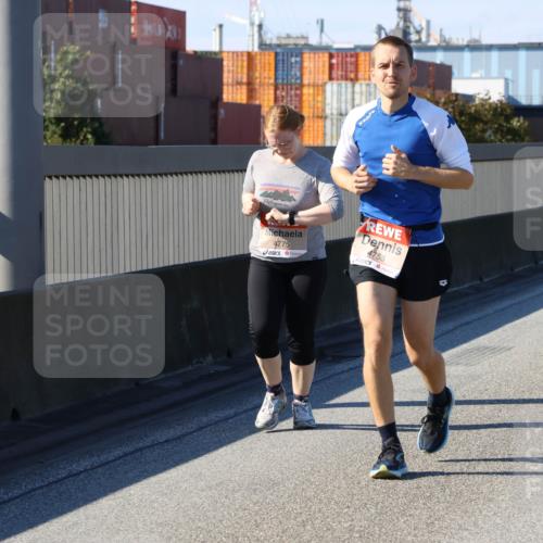 03.10.2025 - Köhlbrandbrückenlauf Strokosch-Dieckow http://msf.ph/oto/9165211 03.10.2025 13:13:26 Position 3 4775, 4755 meine-sportfotos.de