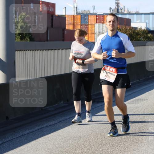03.10.2025 - Köhlbrandbrückenlauf Strokosch-Dieckow http://msf.ph/oto/9165213 03.10.2025 13:13:26 Position 3 4775, 4755 meine-sportfotos.de