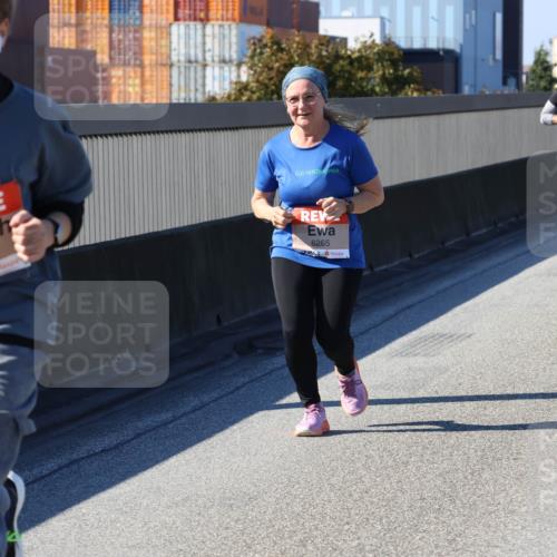 03.10.2025 - Köhlbrandbrückenlauf Strokosch-Dieckow http://msf.ph/oto/9165230 03.10.2025 13:13:37 Position 3 34, 6265 meine-sportfotos.de