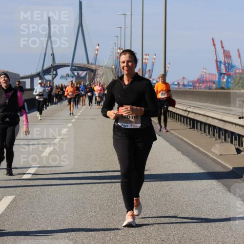 03.10.2025 - Köhlbrandbrückenlauf Strokosch-Dieckow http://msf.ph/oto/9165243 03.10.2025 13:13:44 Position 3 4735 meine-sportfotos.de