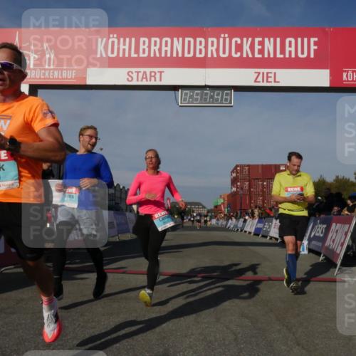 03.10.2025 - Köhlbrandbrückenlauf Matties Gatica Varas http://msf.ph/oto/9165271 03.10.2025 09:57:48 Ziel 1135, 1265, 2811, 3135, 3211 meine-sportfotos.de