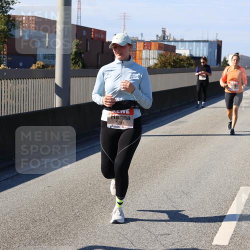 03.10.2025 - Köhlbrandbrückenlauf Strokosch-Dieckow http://msf.ph/oto/9165299 03.10.2025 13:14:01 Position 3 5741 meine-sportfotos.de