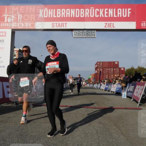 03.10.2025 - Köhlbrandbrückenlauf Matties Gatica Varas http://msf.ph/oto/9165388 03.10.2025 09:58:20 Ziel 1052, 1112, 1143, 3243, 3246, 3338 meine-sportfotos.de