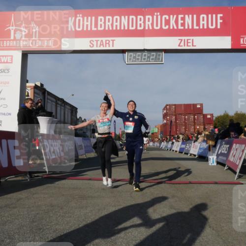 03.10.2025 - Köhlbrandbrückenlauf Matties Gatica Varas http://msf.ph/oto/9165397 03.10.2025 09:58:22 Ziel 1052, 1112, 1143, 3243, 3246, 3338, 3592 meine-sportfotos.de