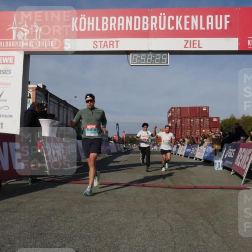 03.10.2025 - Köhlbrandbrückenlauf Matties Gatica Varas http://msf.ph/oto/9165415 03.10.2025 09:58:27 Ziel 1052, 1112, 2962, 3338, 3592, 3836 meine-sportfotos.de
