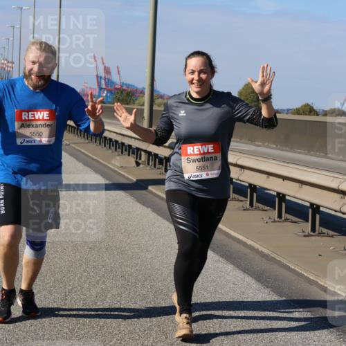 03.10.2025 - Köhlbrandbrückenlauf Strokosch-Dieckow http://msf.ph/oto/9165453 03.10.2025 13:14:39 Position 3 5550, 5551 meine-sportfotos.de
