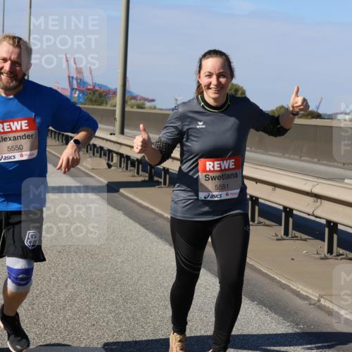 03.10.2025 - Köhlbrandbrückenlauf Strokosch-Dieckow http://msf.ph/oto/9165465 03.10.2025 13:14:39 Position 3 5550, 5551 meine-sportfotos.de