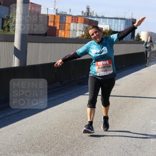 03.10.2025 - Köhlbrandbrückenlauf Strokosch-Dieckow http://msf.ph/oto/9165489 03.10.2025 13:14:44 Position 3 5466 meine-sportfotos.de