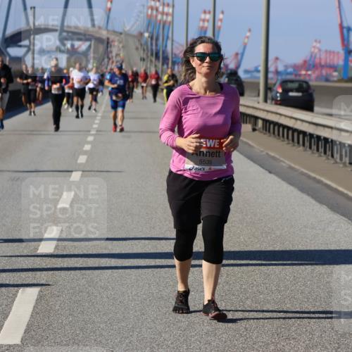 03.10.2025 - Köhlbrandbrückenlauf Strokosch-Dieckow http://msf.ph/oto/9165555 03.10.2025 13:14:57 Position 3 5539 meine-sportfotos.de