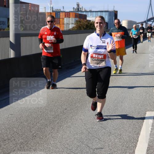 03.10.2025 - Köhlbrandbrückenlauf Strokosch-Dieckow http://msf.ph/oto/9165557 03.10.2025 13:14:59 Position 3 88, 5517 meine-sportfotos.de
