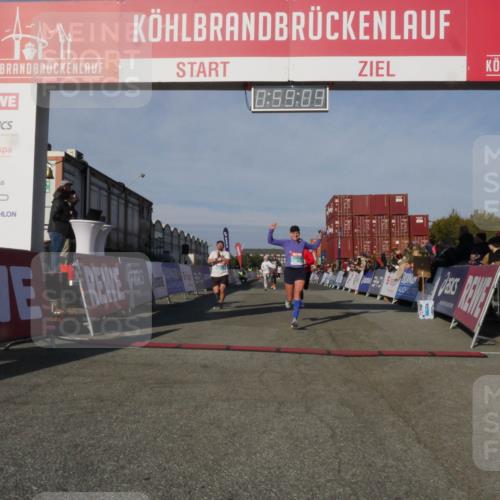 03.10.2025 - Köhlbrandbrückenlauf Matties Gatica Varas http://msf.ph/oto/9165561 03.10.2025 09:59:11 Ziel 1063, 1107, 1271, 1383, 1617, 2948, 3155, 3837 meine-sportfotos.de