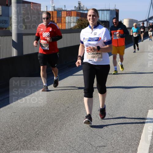 03.10.2025 - Köhlbrandbrückenlauf Strokosch-Dieckow http://msf.ph/oto/9165564 03.10.2025 13:14:59 Position 3 888, 5517 meine-sportfotos.de