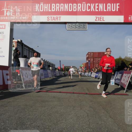 03.10.2025 - Köhlbrandbrückenlauf Matties Gatica Varas http://msf.ph/oto/9165568 03.10.2025 09:59:13 Ziel 1063, 1107, 1271, 1617, 2948, 3155, 3837 meine-sportfotos.de