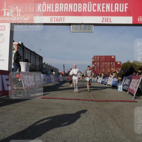 03.10.2025 - Köhlbrandbrückenlauf Matties Gatica Varas http://msf.ph/oto/9165577 03.10.2025 09:59:15 Ziel 1063, 1617, 2948, 3155, 3340, 3837 meine-sportfotos.de