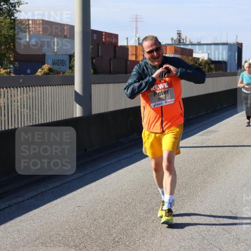 03.10.2025 - Köhlbrandbrückenlauf Strokosch-Dieckow http://msf.ph/oto/9165578 03.10.2025 13:15:02 Position 3 6003 meine-sportfotos.de