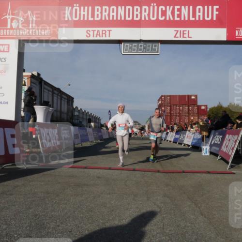 03.10.2025 - Köhlbrandbrückenlauf Matties Gatica Varas http://msf.ph/oto/9165579 03.10.2025 09:59:15 Ziel 1063, 1617, 2948, 3155, 3340, 3837 meine-sportfotos.de