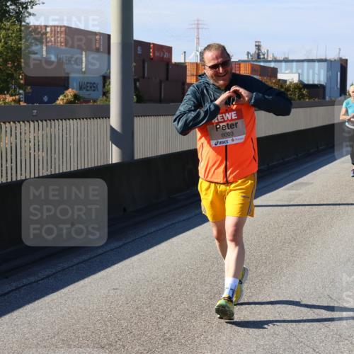 03.10.2025 - Köhlbrandbrückenlauf Strokosch-Dieckow http://msf.ph/oto/9165581 03.10.2025 13:15:02 Position 3 6003 meine-sportfotos.de