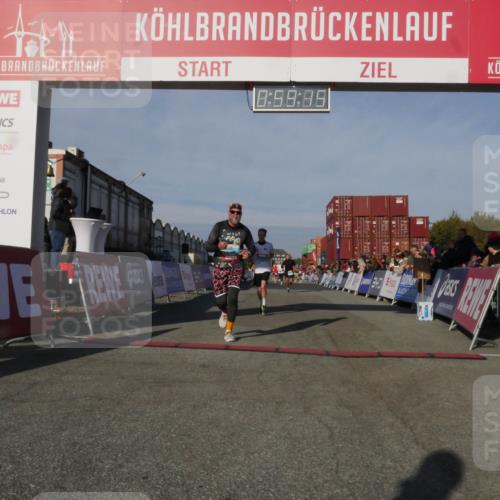 03.10.2025 - Köhlbrandbrückenlauf Matties Gatica Varas http://msf.ph/oto/9165586 03.10.2025 09:59:17 Ziel 1063, 1411, 1423, 2948, 3155, 3340, 3525 meine-sportfotos.de
