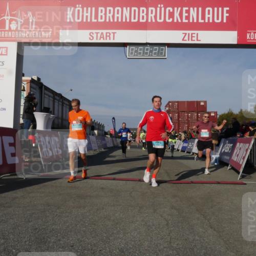 03.10.2025 - Köhlbrandbrückenlauf Matties Gatica Varas http://msf.ph/oto/9165628 03.10.2025 09:59:29 Ziel 1067, 1075, 1087, 1197, 1231, 1249, 1269, 1398, 1411, 1432, 1639, 2788, 2985, 2989, 2997, 3514 meine-sportfotos.de