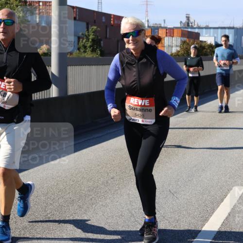 03.10.2025 - Köhlbrandbrückenlauf Strokosch-Dieckow http://msf.ph/oto/9165629 03.10.2025 13:15:19 Position 3 5305, 5420 meine-sportfotos.de