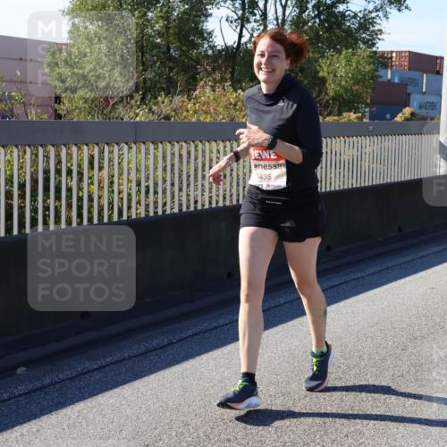 03.10.2025 - Köhlbrandbrückenlauf Strokosch-Dieckow http://msf.ph/oto/9165639 03.10.2025 13:15:23 Position 3 435 meine-sportfotos.de