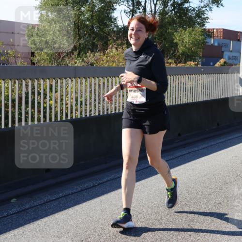 03.10.2025 - Köhlbrandbrückenlauf Strokosch-Dieckow http://msf.ph/oto/9165641 03.10.2025 13:15:23 Position 3 435 meine-sportfotos.de