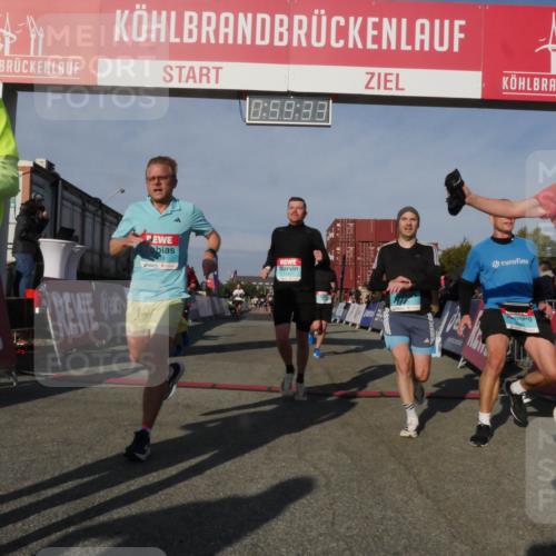 03.10.2025 - Köhlbrandbrückenlauf Matties Gatica Varas http://msf.ph/oto/9165653 03.10.2025 09:59:35 Ziel 1067, 1075, 1077, 1087, 1197, 2788, 2997, 3087, 3718 meine-sportfotos.de