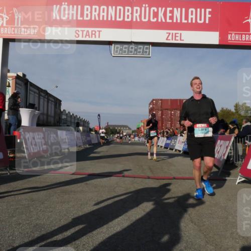 03.10.2025 - Köhlbrandbrückenlauf Matties Gatica Varas http://msf.ph/oto/9165660 03.10.2025 09:59:37 Ziel 1077, 1087, 2709, 2788, 2997, 3087, 3718 meine-sportfotos.de