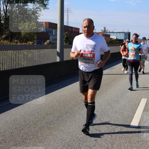 03.10.2025 - Köhlbrandbrückenlauf Strokosch-Dieckow http://msf.ph/oto/9165663 03.10.2025 13:15:26 Position 3 6508 meine-sportfotos.de