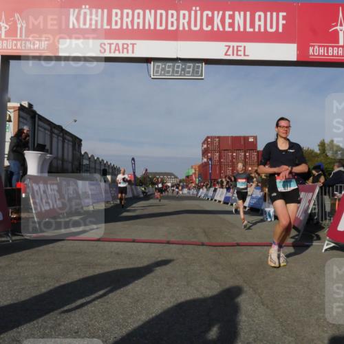 03.10.2025 - Köhlbrandbrückenlauf Matties Gatica Varas http://msf.ph/oto/9165667 03.10.2025 09:59:39 Ziel 1077, 2709, 2788, 2997, 3087, 3464, 3718 meine-sportfotos.de