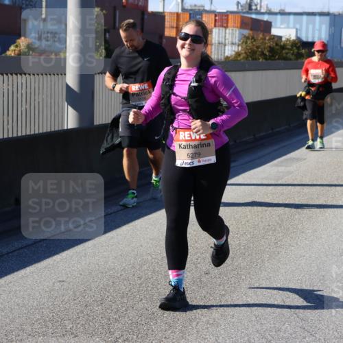 03.10.2025 - Köhlbrandbrückenlauf Strokosch-Dieckow http://msf.ph/oto/9165680 03.10.2025 13:15:33 Position 3 5176, 5279 meine-sportfotos.de