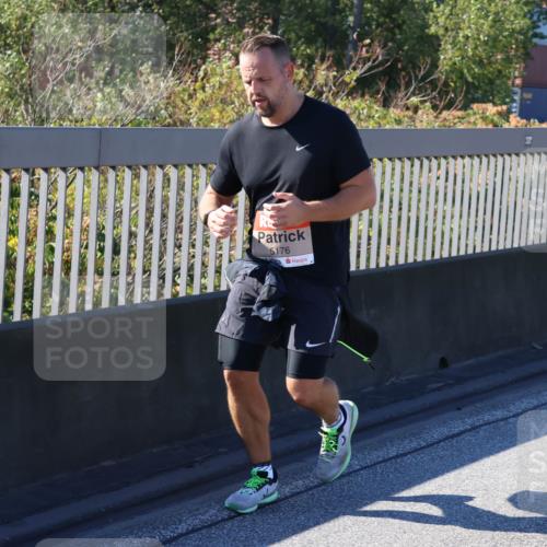 03.10.2025 - Köhlbrandbrückenlauf Strokosch-Dieckow http://msf.ph/oto/9165698 03.10.2025 13:15:37 Position 3 5176 meine-sportfotos.de