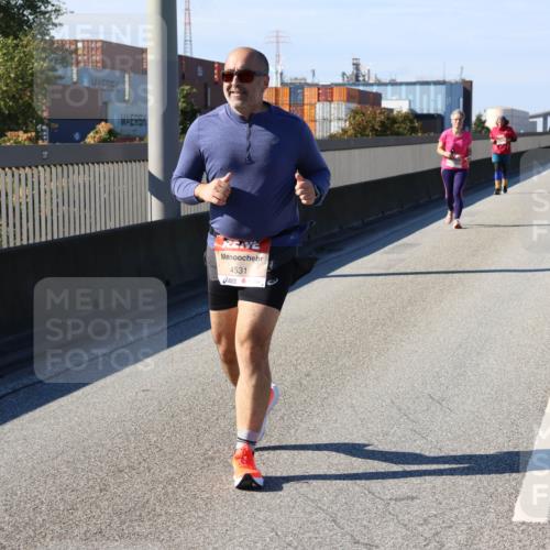 03.10.2025 - Köhlbrandbrückenlauf Strokosch-Dieckow http://msf.ph/oto/9165721 03.10.2025 13:15:42 Position 3 4531 meine-sportfotos.de