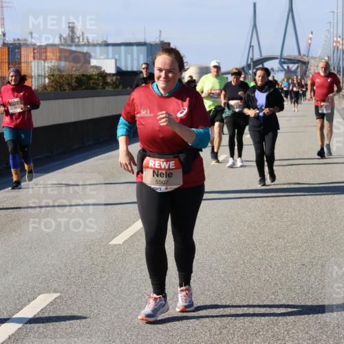03.10.2025 - Köhlbrandbrückenlauf Strokosch-Dieckow http://msf.ph/oto/9165734 03.10.2025 13:15:49 Position 3 5507 meine-sportfotos.de