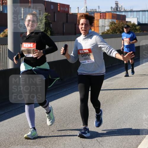 03.10.2025 - Köhlbrandbrückenlauf Strokosch-Dieckow http://msf.ph/oto/9165789 03.10.2025 13:16:01 Position 3 6825, 5585 meine-sportfotos.de