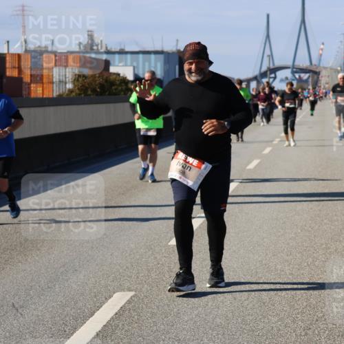 03.10.2025 - Köhlbrandbrückenlauf Strokosch-Dieckow http://msf.ph/oto/9165801 03.10.2025 13:16:04 Position 3 5508 meine-sportfotos.de