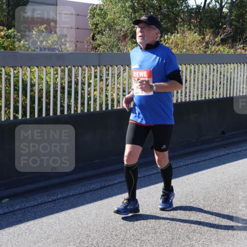 03.10.2025 - Köhlbrandbrückenlauf Strokosch-Dieckow http://msf.ph/oto/9165813 03.10.2025 13:16:08 Position 3  meine-sportfotos.de