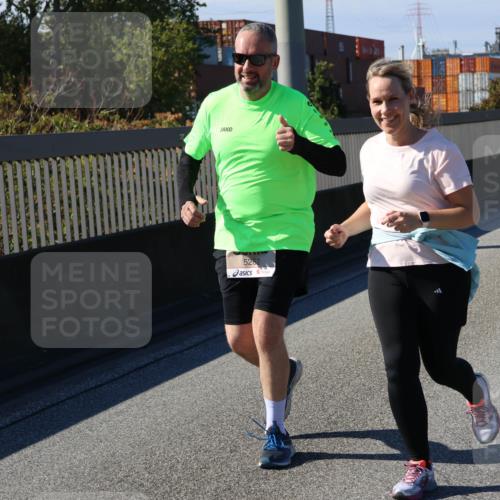 03.10.2025 - Köhlbrandbrückenlauf Strokosch-Dieckow http://msf.ph/oto/9165819 03.10.2025 13:16:10 Position 3 5262 meine-sportfotos.de