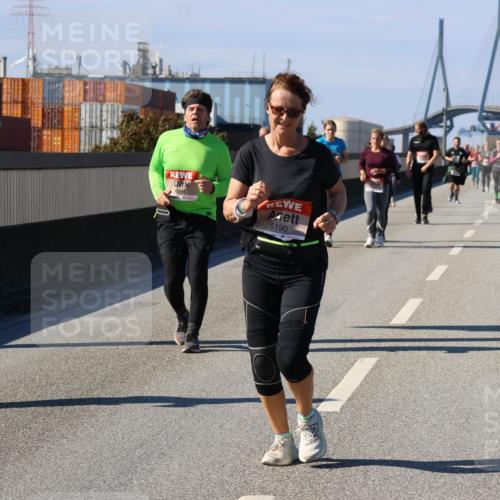 03.10.2025 - Köhlbrandbrückenlauf Strokosch-Dieckow http://msf.ph/oto/9165828 03.10.2025 13:16:15 Position 3 4894, 5190 meine-sportfotos.de